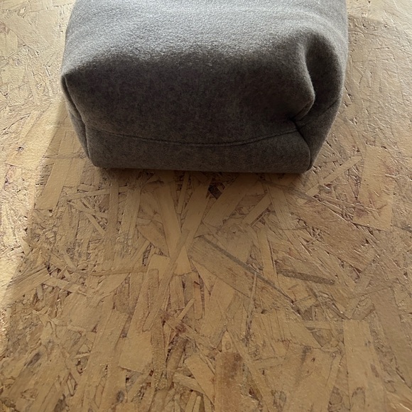 Graf & Lantz Sunset Tote made from merino wool felt - Picture 7 of 10